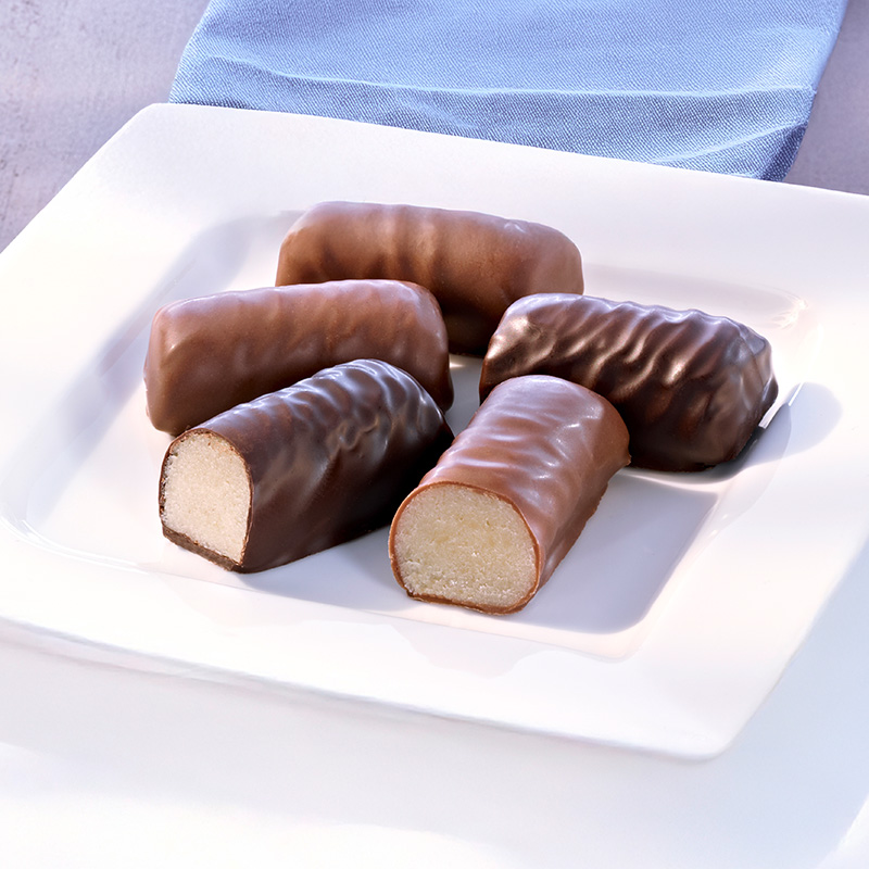 Viba Marzipan Minis mit Schokolade umhüllt auf einem Teller
