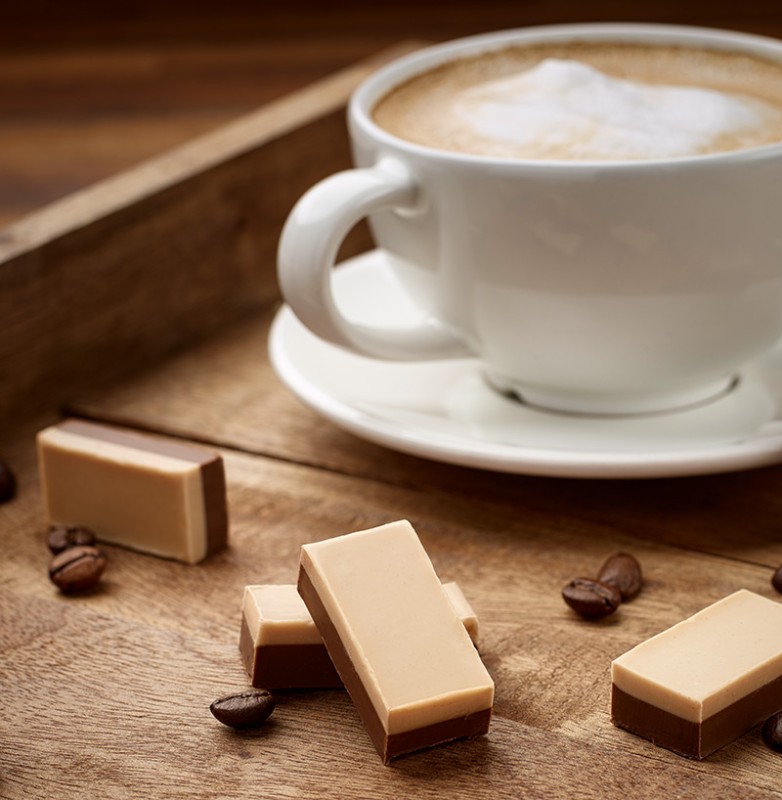 Viba Cappuccino Nougat zur Tasse Kaffee